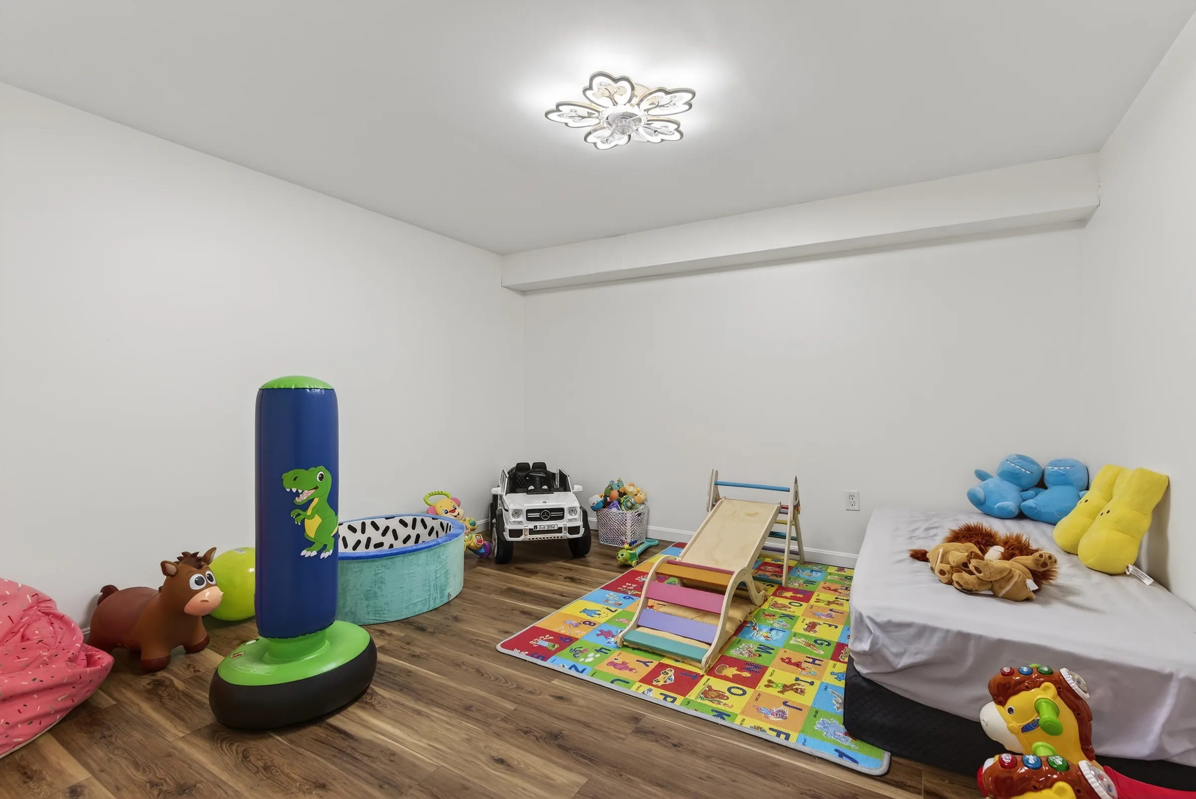 Office / play room